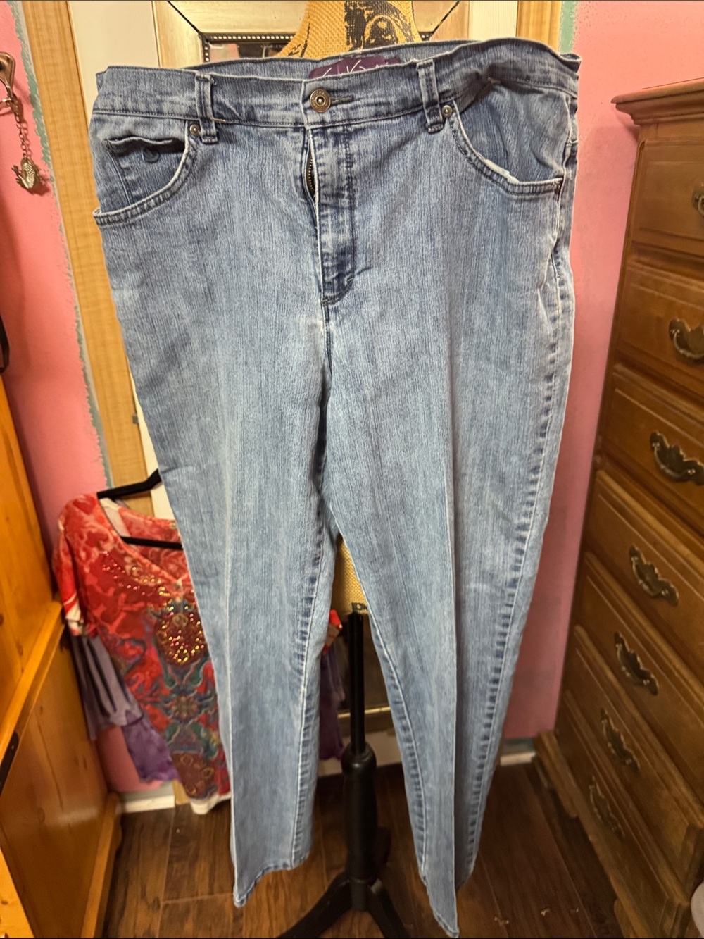 Gloria Vanderbilt Light Wash Skinny Jeans